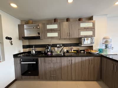 San Rafael - Apertamento GRANDE en VENTA / 2 PARQUEADEROS